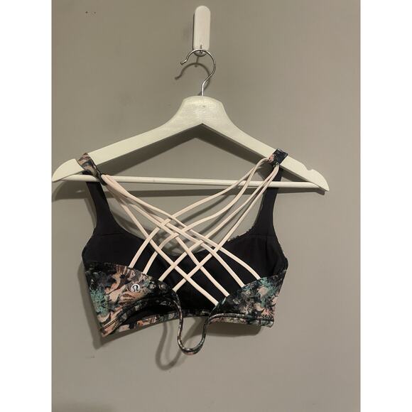 Lululemon Free To Be Bra *Wild Size 10 With Pads💙🌸 Dappled Daze Pink Glow - Picture 3 of 5